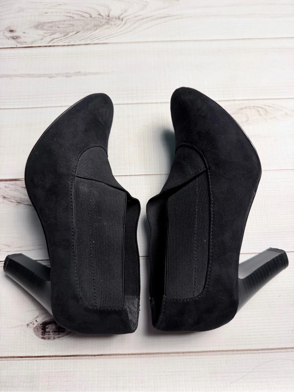 Karen Scott Black Suede Pointed High Heel Booties